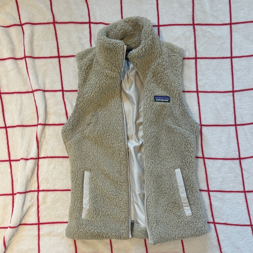 Patagonia Beige Sherpa Vest